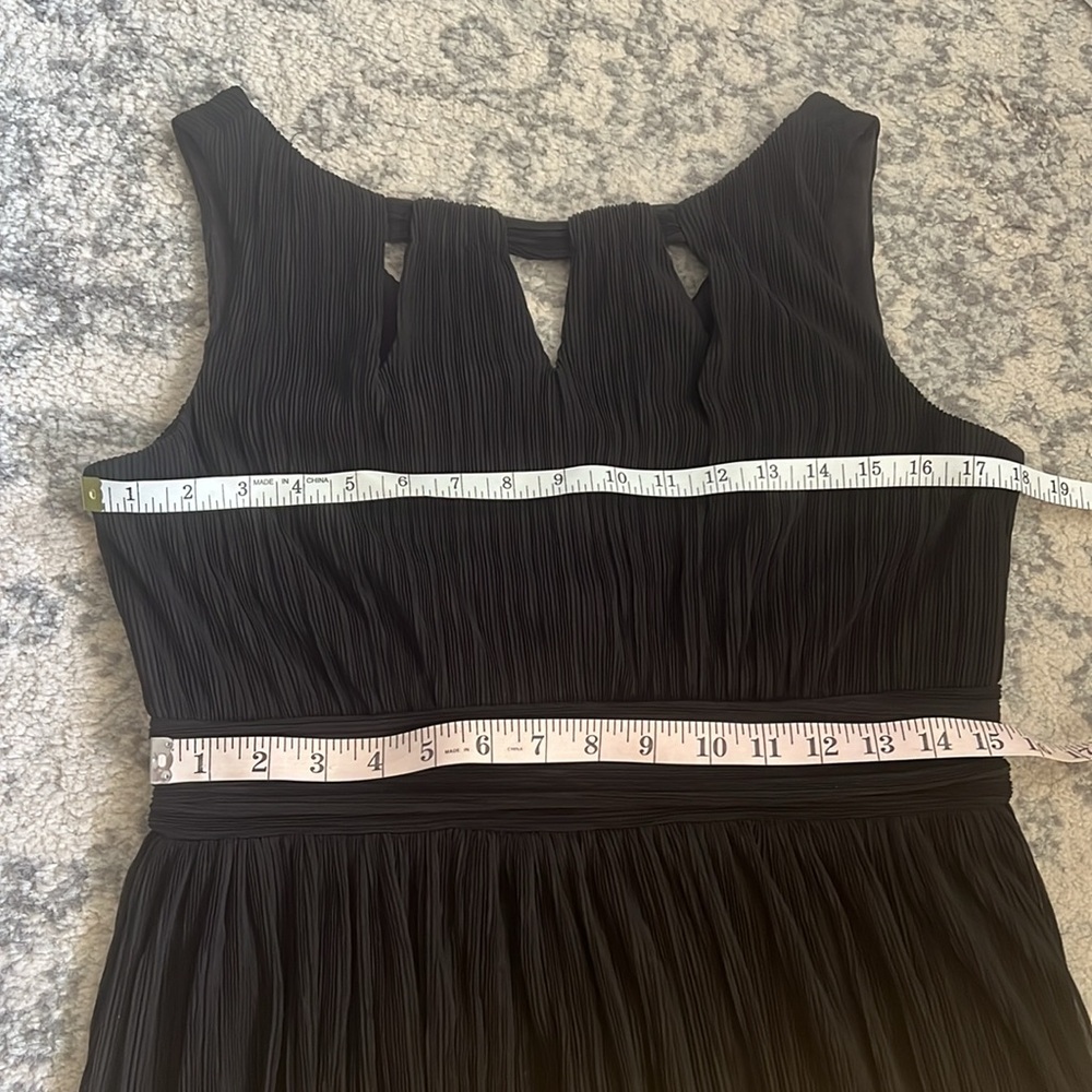 Evan Picone Black Cocktail Dress Size 12 - Picture 6 of 7